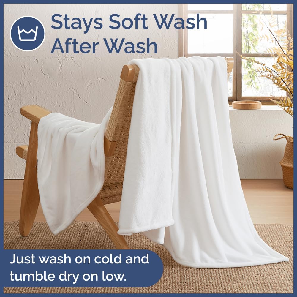 300gsm Fleece Blanket (White)